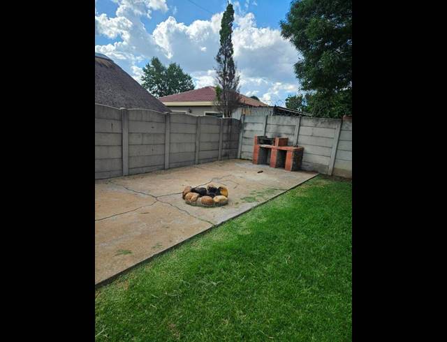 3 BEDROOM PROPERTY TO RENT IN VAN DYK PARK